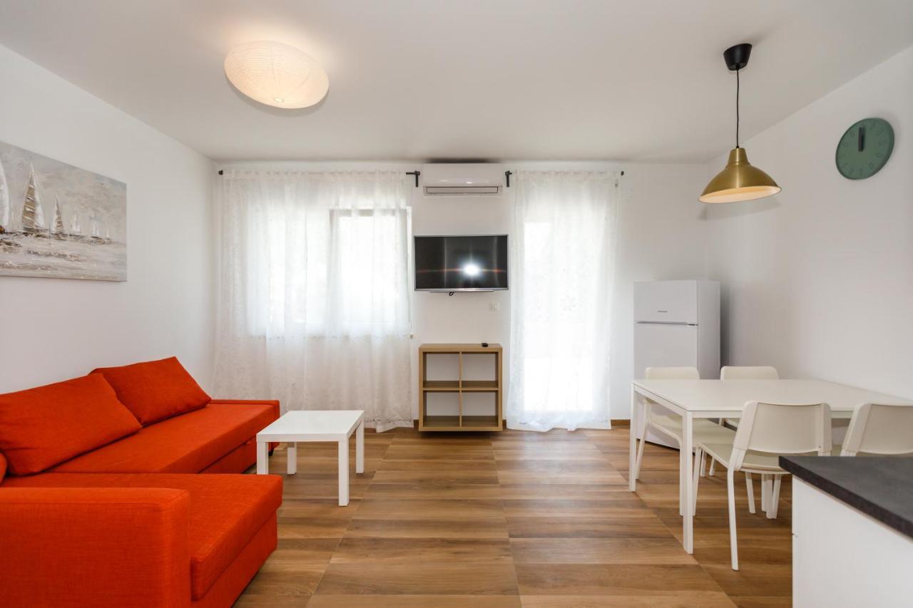 Golden Island Apartments Krk Town Esterno foto