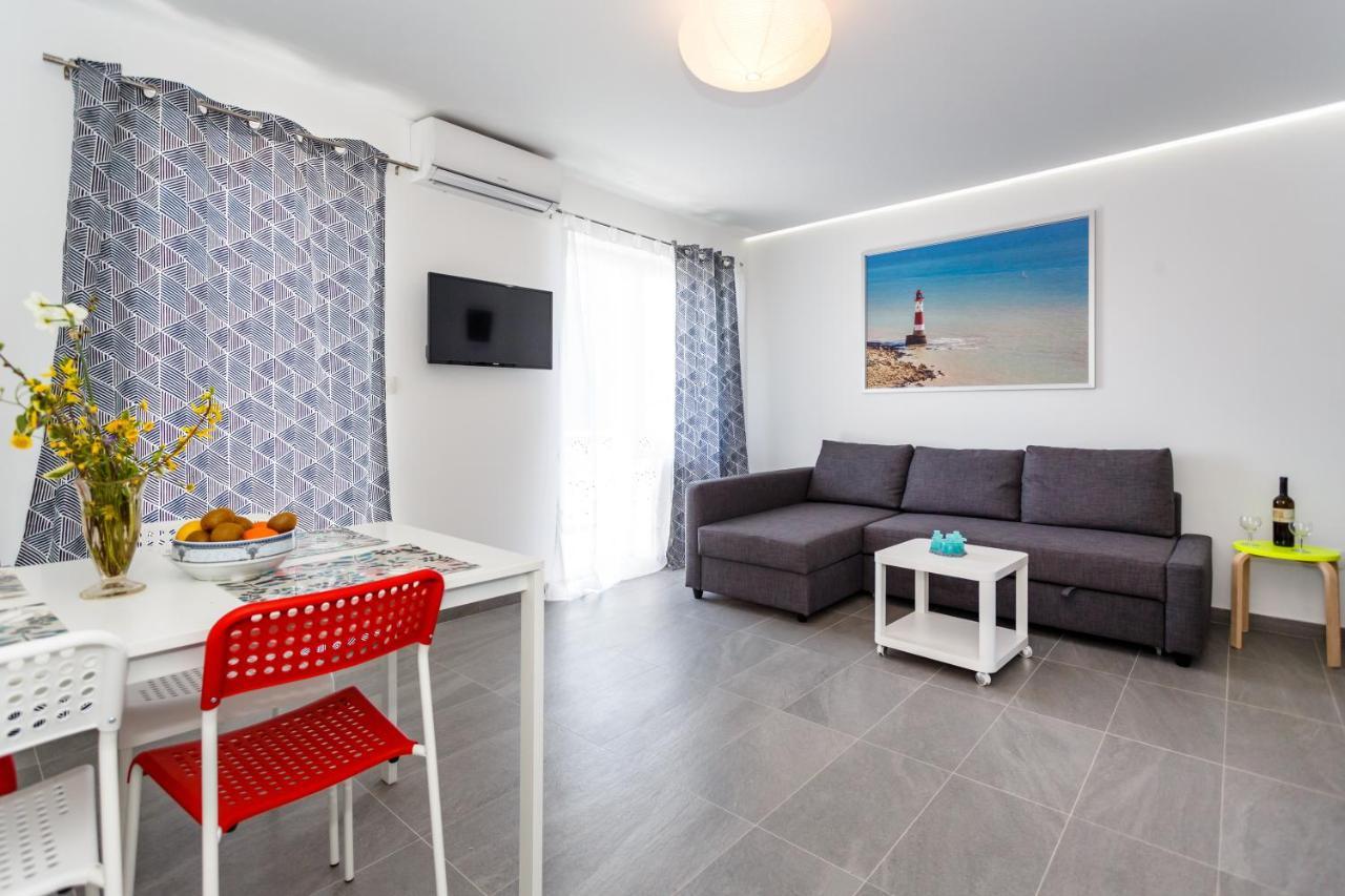 Golden Island Apartments Krk Town Esterno foto