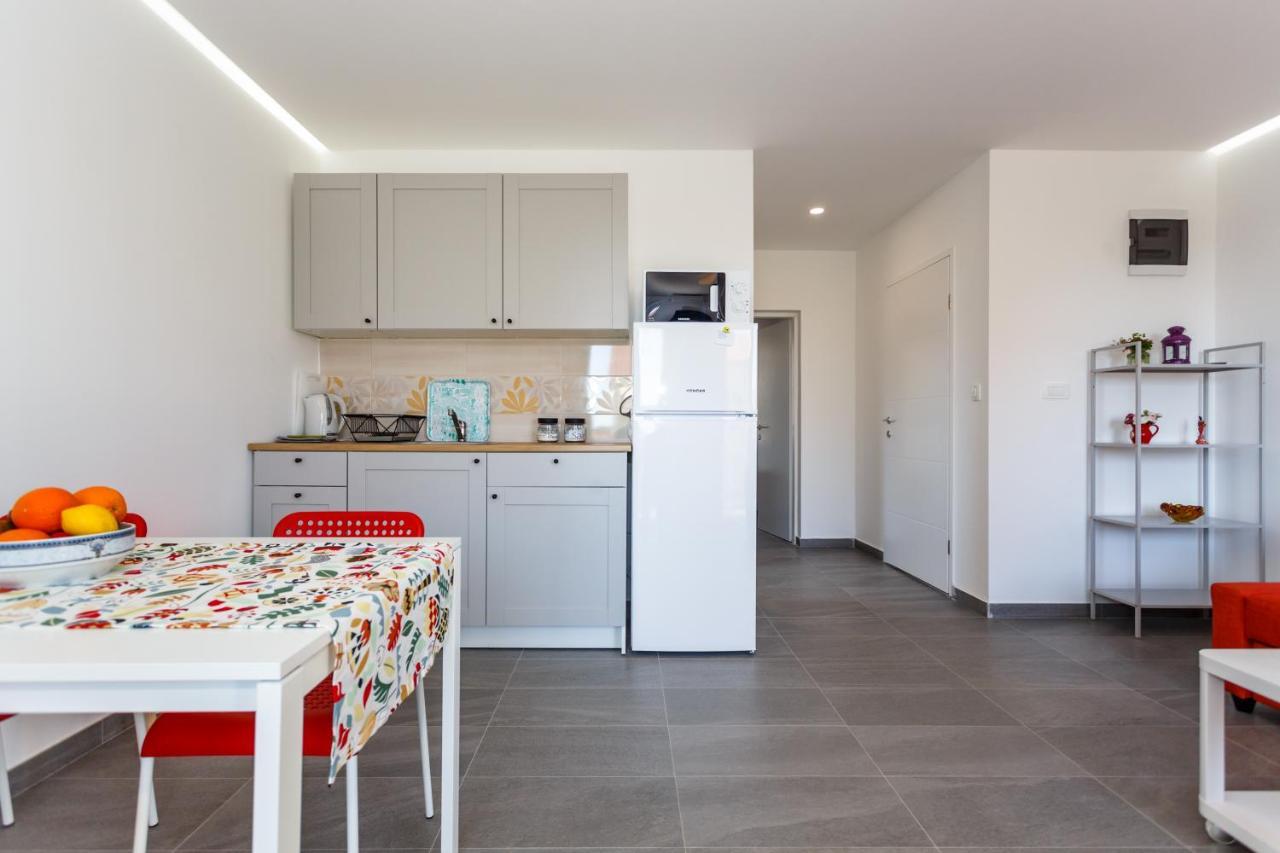 Golden Island Apartments Krk Town Esterno foto