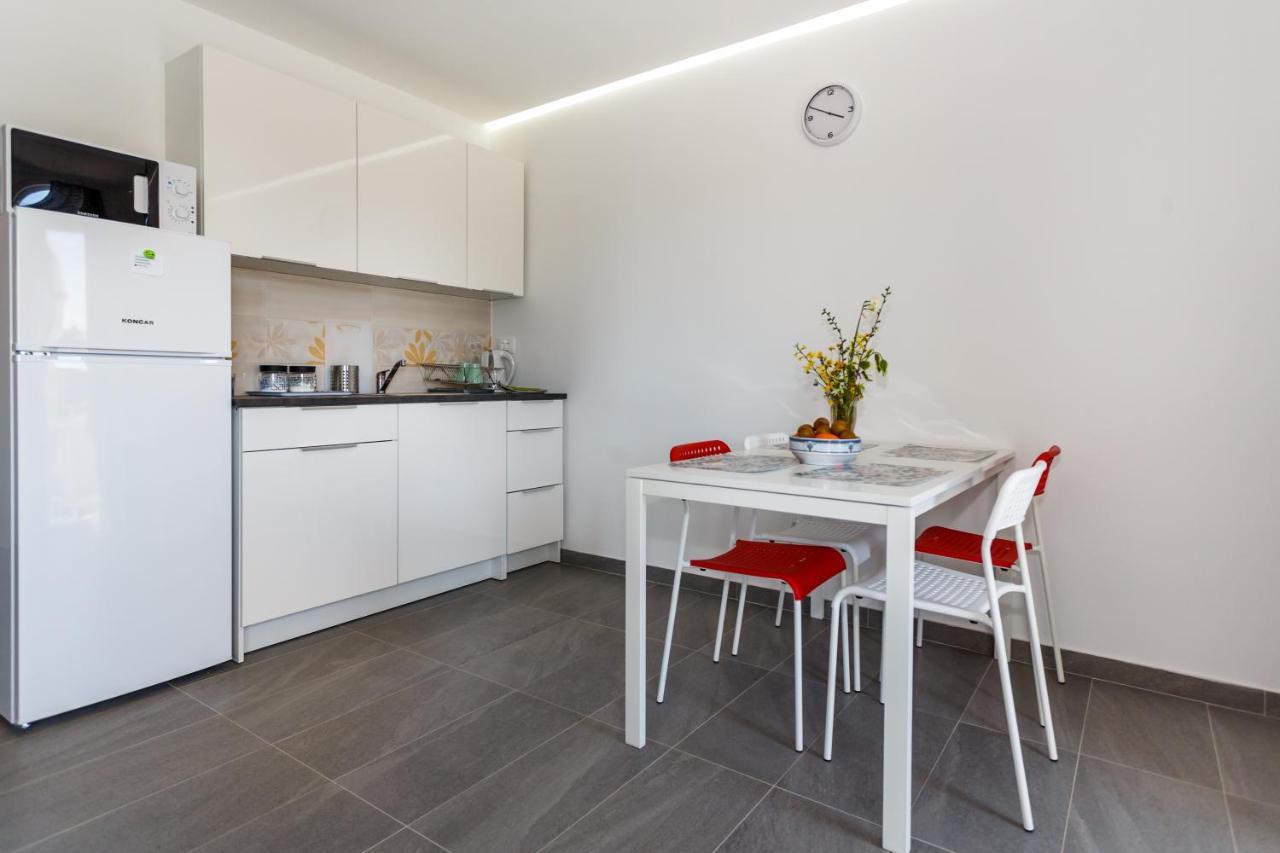 Golden Island Apartments Krk Town Esterno foto