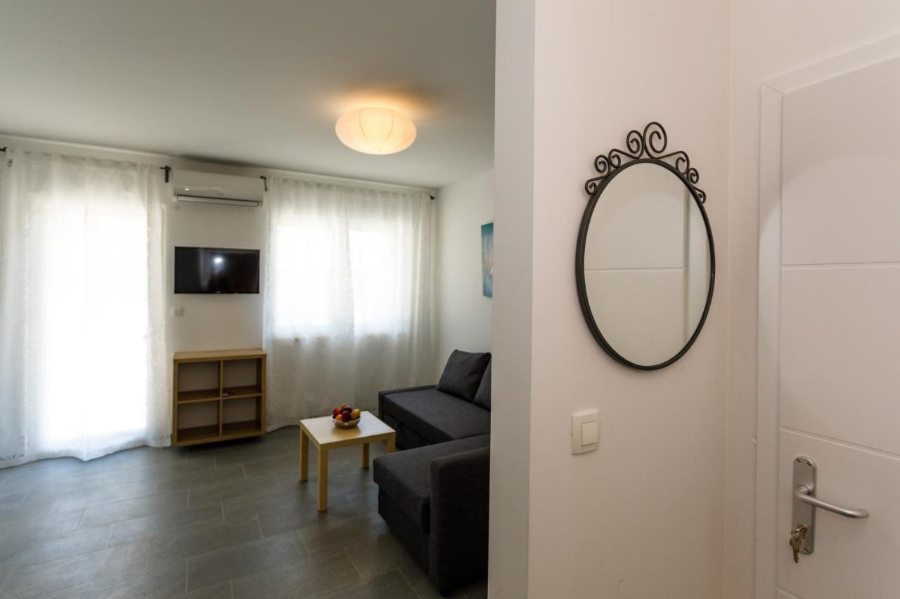 Golden Island Apartments Krk Town Esterno foto