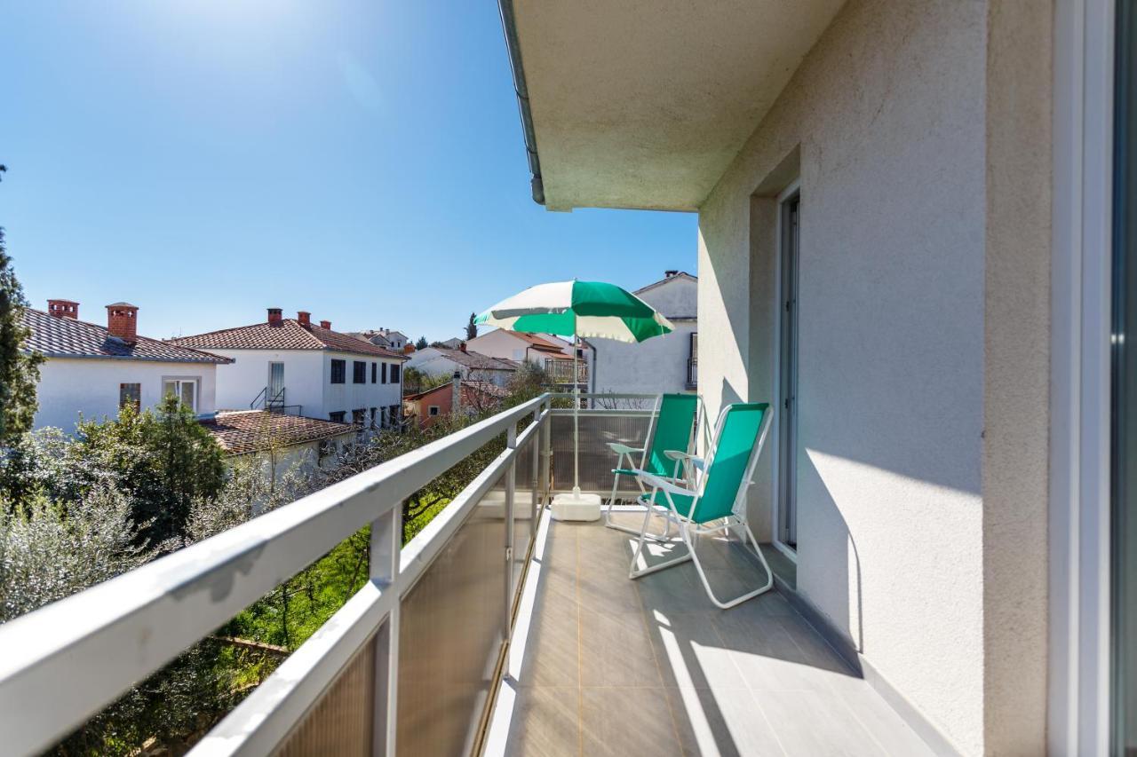Golden Island Apartments Krk Town Esterno foto