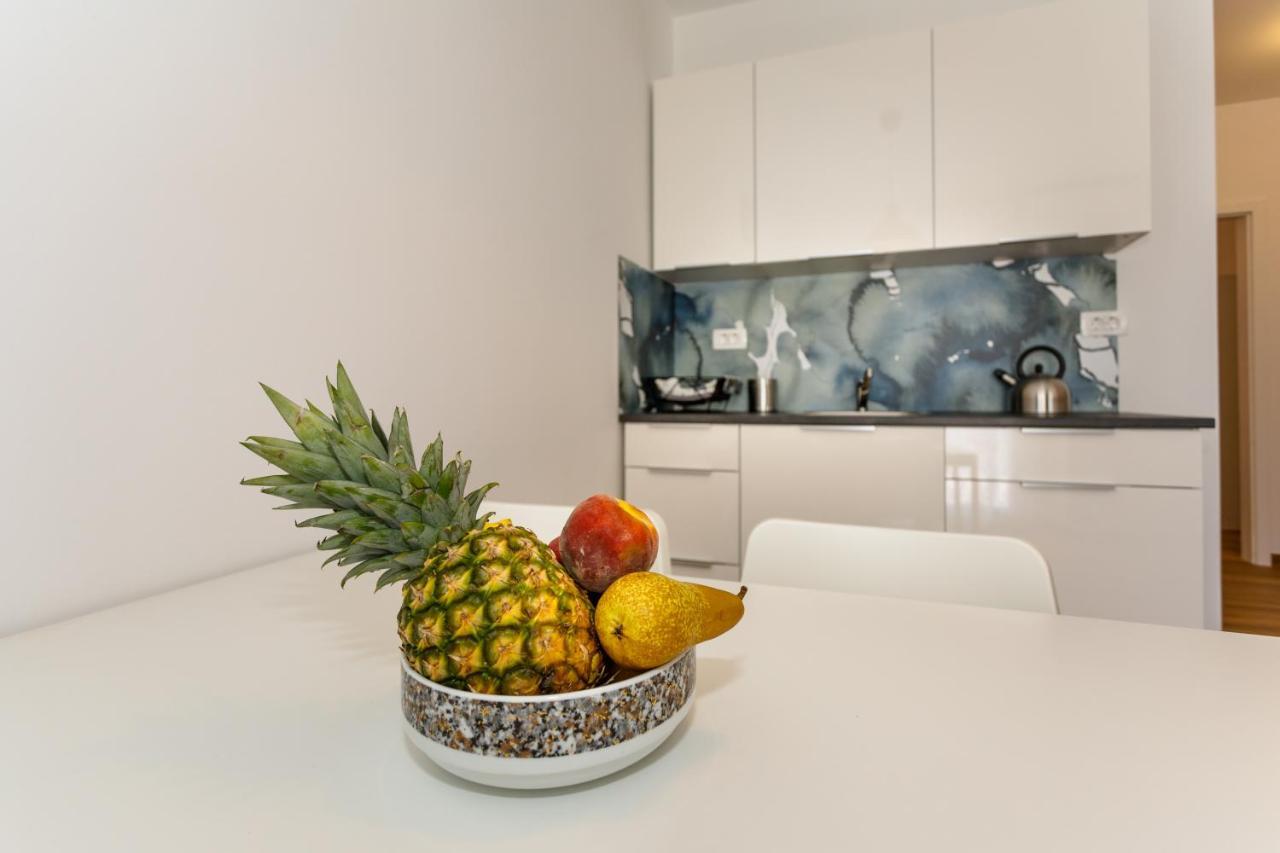 Golden Island Apartments Krk Town Esterno foto