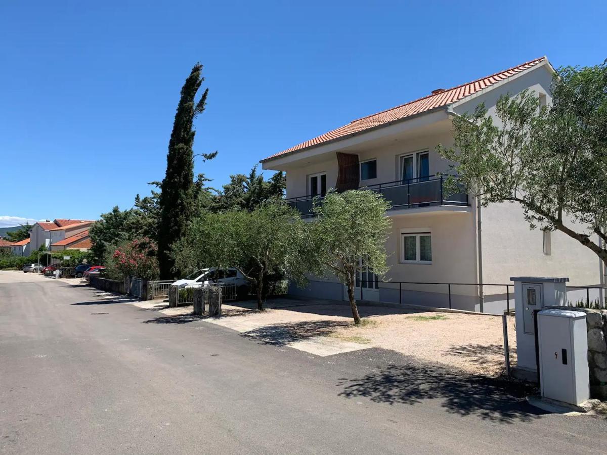 Golden Island Apartments Krk Town Esterno foto