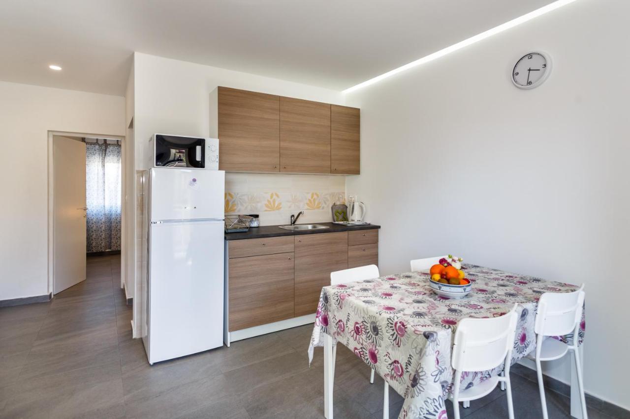 Golden Island Apartments Krk Town Esterno foto